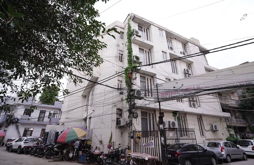 Noida Hôtel | Hotel Lyf Corporate Suites Noida Sec-56