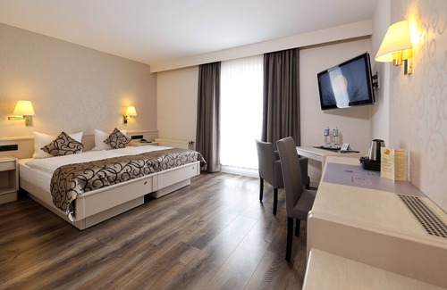 Luckenwalde Hôtel | Hotel Märkischer Hof
