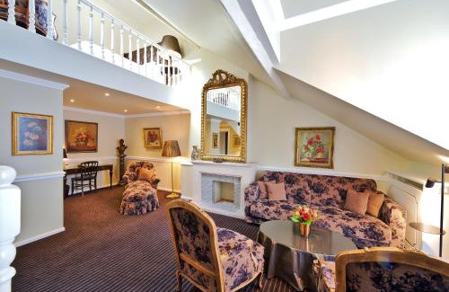 Chatelain Hôtel | Hotel Manos Premier
