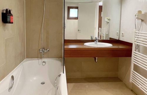 Vall-Llobrega Hôtel | Hotel Mas del Sol