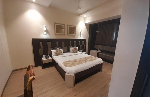 Amarnath Hôtel | Hotel Mayur by WB Inn