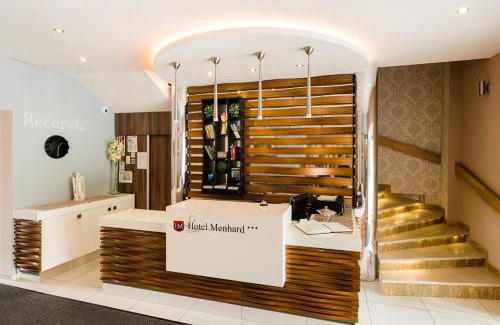 Vrbov Hôtel | Hotel Menhard