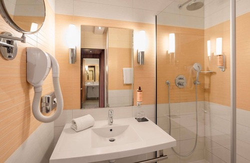 Libourne Hôtel | Hotel Mercure Libourne Saint-Emilion