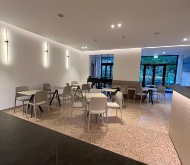 Codogna-Cardano Hôtel | Hotel Merloni