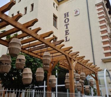 Altlindenau Hôtel | Hotel Merseburger Hof
