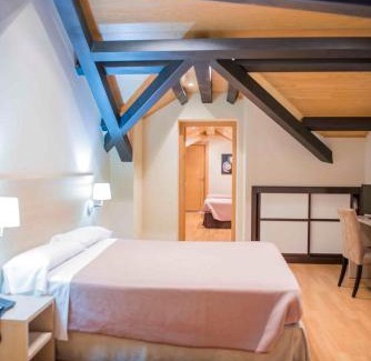 Erosa Hôtel | Hotel Meson de Erosa