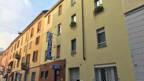Bullona Hôtel | Hotel Mignon