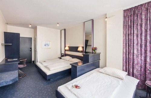 Innenstadt Hôtel | Hotel Mirage Düsseldorf-Neuss