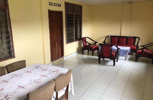 Berastagi Hôtel | Hotel Miranda at Desa Wisata Berastagi