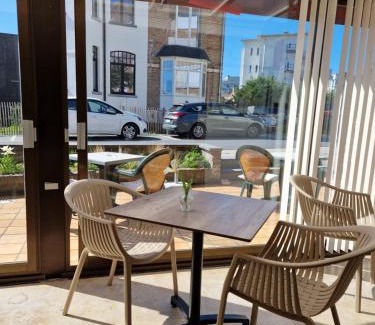 De Panne Hôtel | Hotel Montana