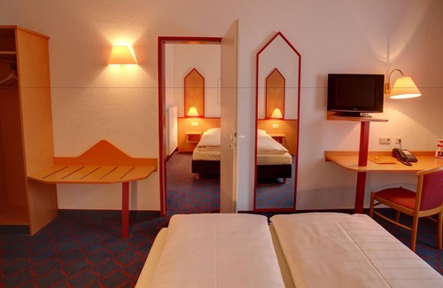 Lauenau Hôtel | Hotel Montana Lauenau