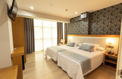 Torrelavega Hôtel | Hotel Montedobra