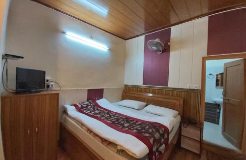 Mallital Hôtel | Hotel Moon Nainital - A Luxury Collection - Parking and Lift Facilities - Best Selling
