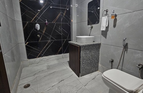 Noida Maison | Hotel MoonLit Noida