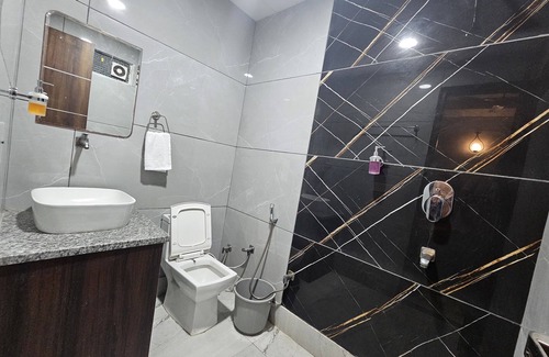 Noida Maison | Hotel MoonLit Noida