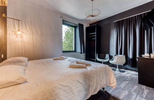 Oupeye Hôtel | Hotel Mosa