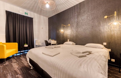 Oupeye Hôtel | Hotel Mosa