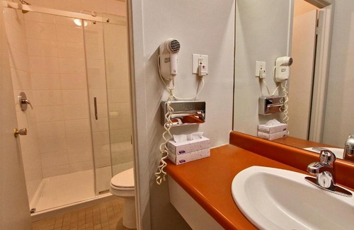 Sainte-Marie Hôtel | Hotel-Motel La Difference