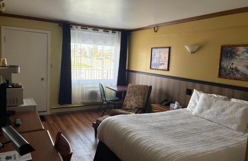 Lac-Megantic Hôtel | Hotel Motel Le Château