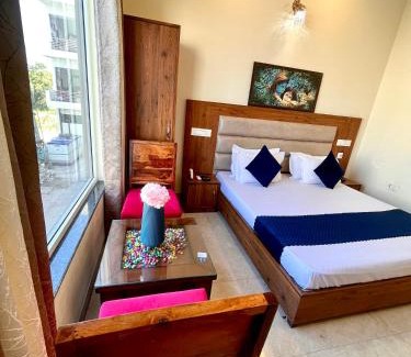 Padrauna Hôtel | Hotel My Best Stay Patiala ! Parking ! Near Bus Stand ! Banquet ! Near Punjabi University ! Couple Friendly