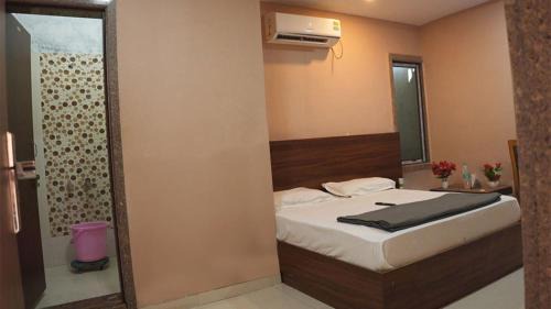 Bali Hôtel | Hotel Neelam Bar & Restaurant