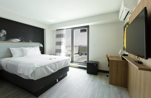 Queens Hôtel | Hotel Ninety Five - JFK Airport