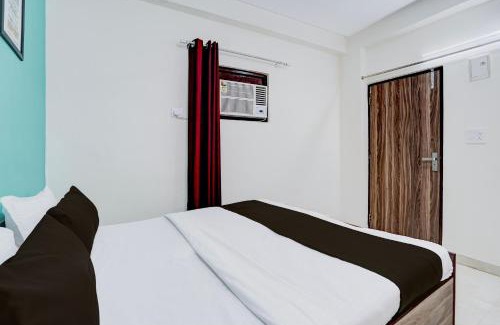 Sainik Farm Hôtel | Hotel O Anmol Residency
