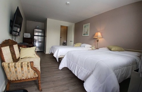 Saint-Timothee Hôtel | Hotel Oasis Lac StLouis