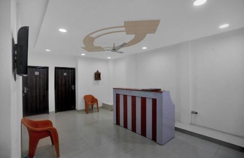 Sector 27 Hôtel | Hotel O Crown
