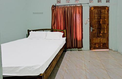 Praya Hôtel | Hotel O Homestay Bang HajiNearLapangan Penujak (Inen Gonggang)