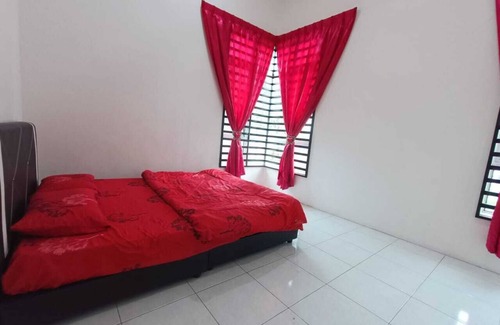Gubeng Hôtel | OYO 90782 Juwingan Syariah 3