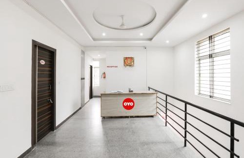 Rajajinagar Hôtel | Hotel O Manjushree Boarding & Lodging nearby Dr.BR Ambedkar Stadium Basveshwar nagar