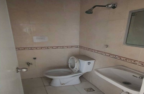 Surabaya Hôtel | OYO 93319 MUMU HOMESTAYNearCarnival Park Surabaya