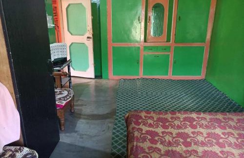 Jammu Appartement | Hotel O POP Owais Homestay