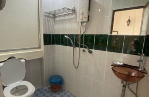 Downtown Kota Kinabalu Hôtel | Super OYO 90686 Sianglory Inn