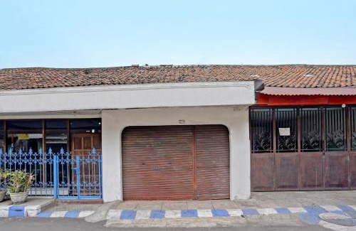 Mojokerto Hôtel | Hotel O Sidomulyo Kost Syariah