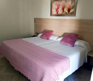 Jerez de los Caballeros Hôtel | Hotel Oasis Familiar