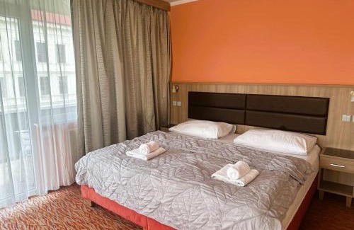 Jaromerice nad Rokytnou Hôtel | Hotel Opera