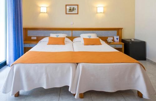 Sant Antoni de Portmany Hôtel | Hotel Osiris Ibiza