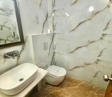 Karol Bagh Hôtel | Hotel Pablas International, New Delhi, Near Metro