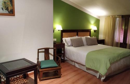 Pastrana Hôtel | Hotel Palaterna