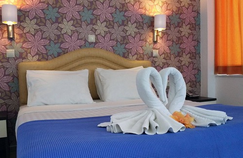 Adelianos Kampos Hôtel | Hotel Palladion