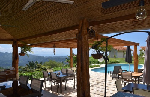 Puerto Carrillo Hôtel | Hotel Peace & Lodge
