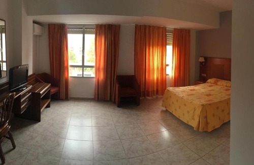 Talavera de la Reina Hôtel | Hotel Perales