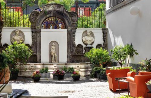 Historical Center Hôtel | Hotel Piazza Bellini & Apartments