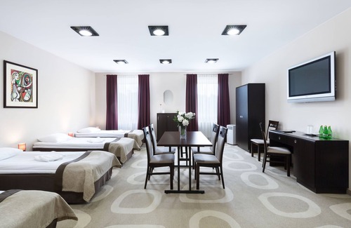 Zarska Wies Hôtel | Hotel Picaro Żarska Wieś Południe