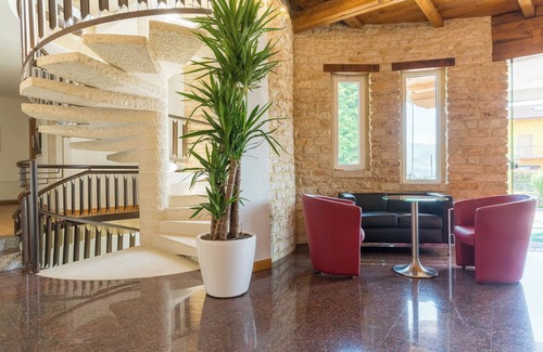 Cerro Veronese Hôtel | Hotel Pineta