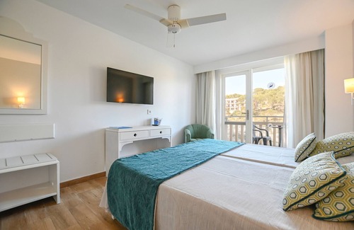 Cala Santany Hôtel | Hotel Pinos Playa