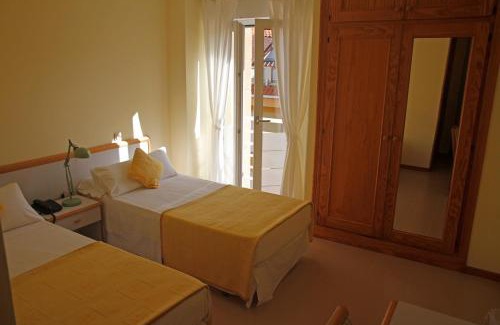 San Vicente de la Barquera Hôtel | Hotel Playa de Merón