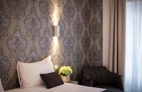 Angera Hôtel | Hotel Ponti